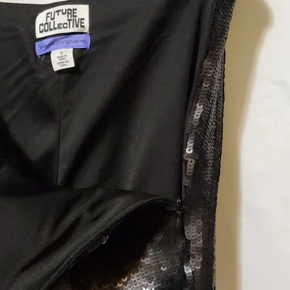 Future Collective with Kahlana Barfield Brown High-Rise Sequin Flare Pan… - Picture 16 of 16